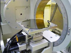 Example of a mounted sample (8-inch wafer)